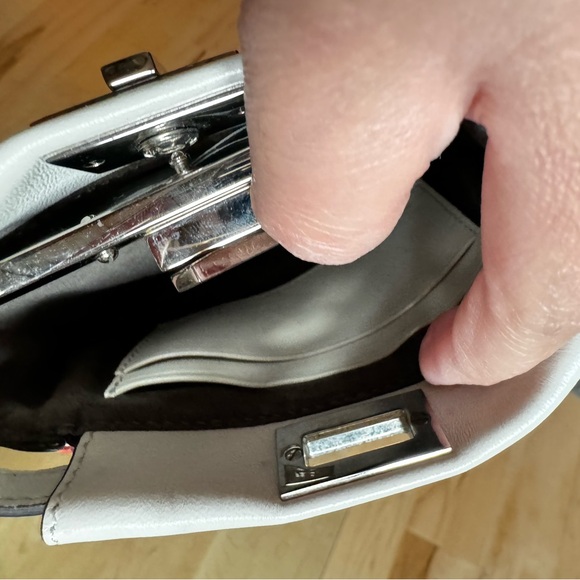 Fendi micro peekaboo - Picture 4 of 6